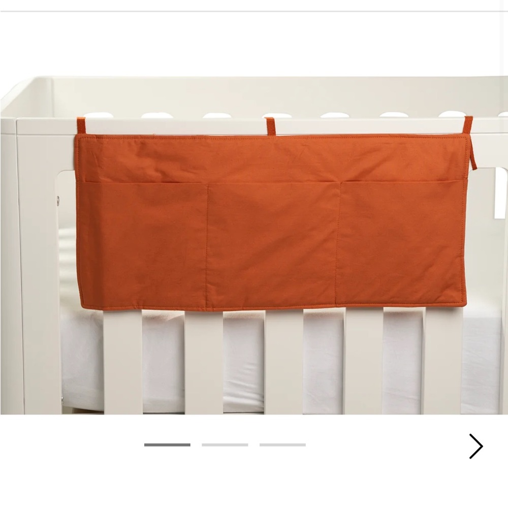Brand new Natemia Crib Pocket Organizer in Autumn Glaze